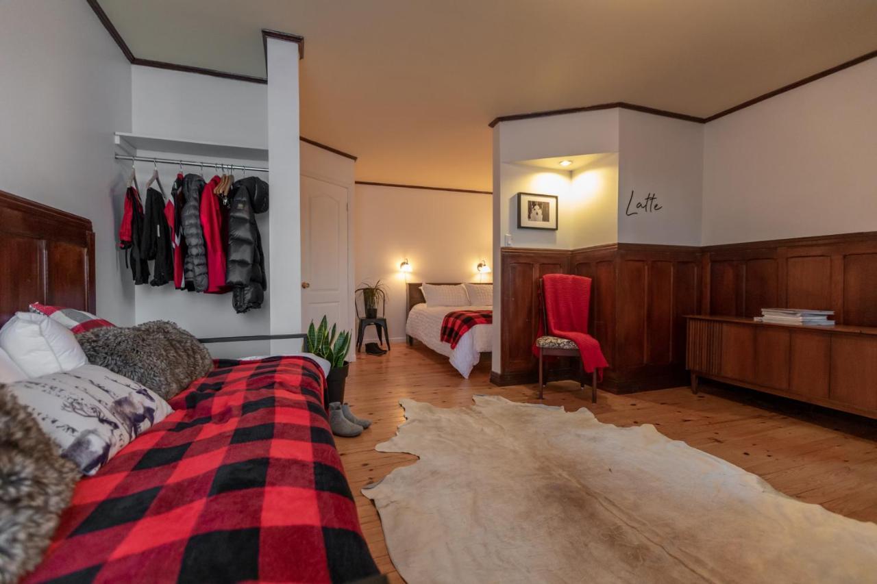 Auberge & Campagne Saint-Ferreol-les-Neiges Екстериор снимка